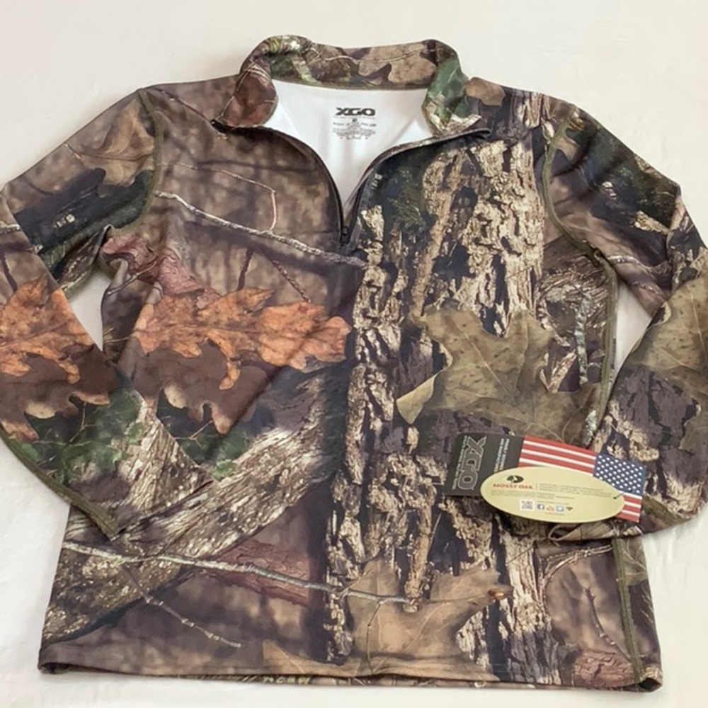 XGO (3) Mossy Oak Break Up Country 1/4 Zip Mock Neck